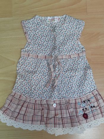 Robe d'été fleurie 6 mois TBE