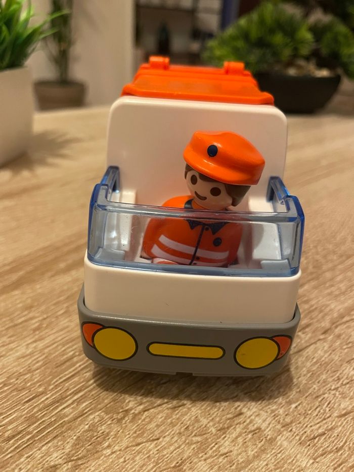 Camion poubelle - photo numéro 2