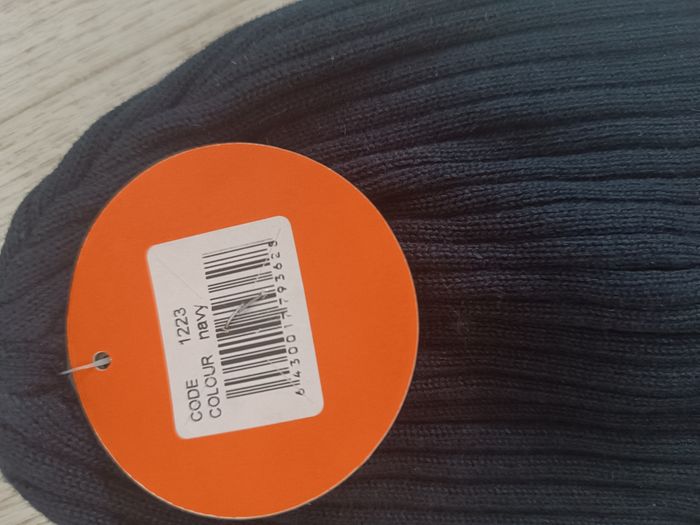 Bonnet enfant neuf - photo numéro 2