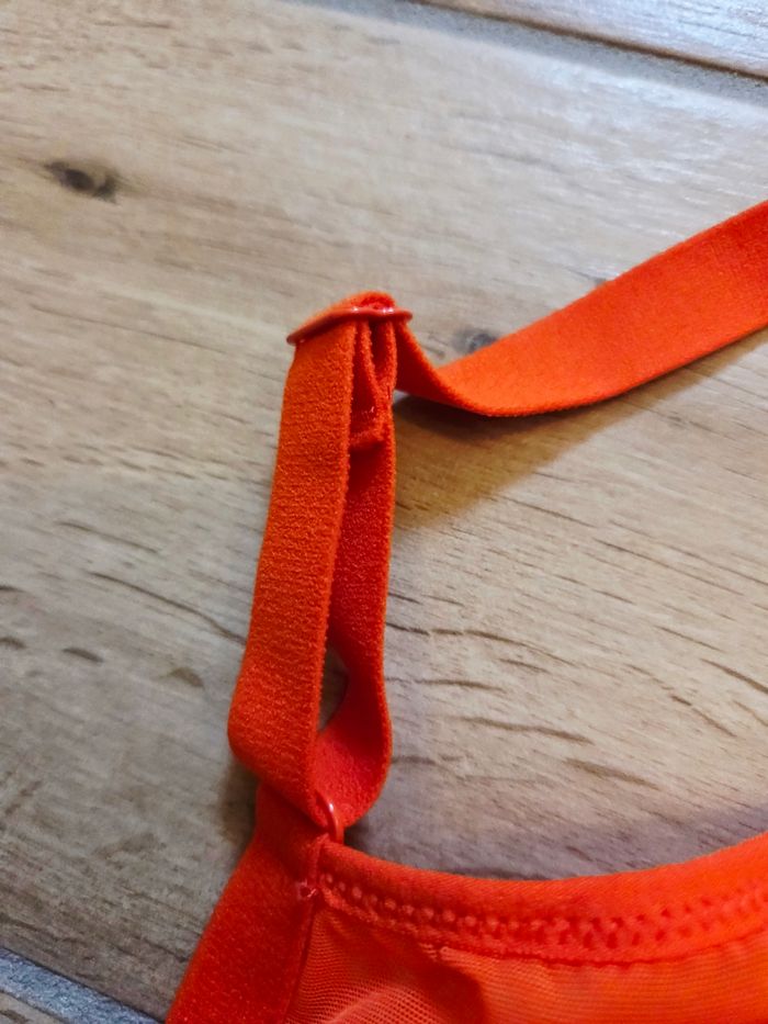 Soutien gorge taille 90 E - photo numéro 4