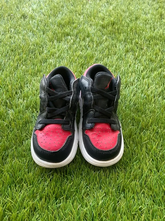 Basket Nike  air Jordan 1 - photo numéro 2
