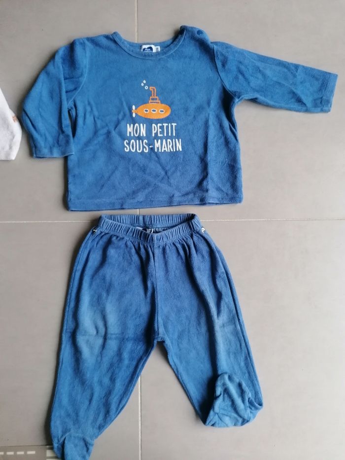 Lot 10 vêtements garçon 12 mois - photo numéro 7