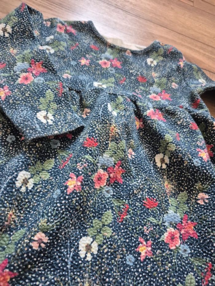 Robe Zara baby fleurie 92 cm - photo numéro 2