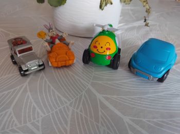 Petites voitures  pour enfants