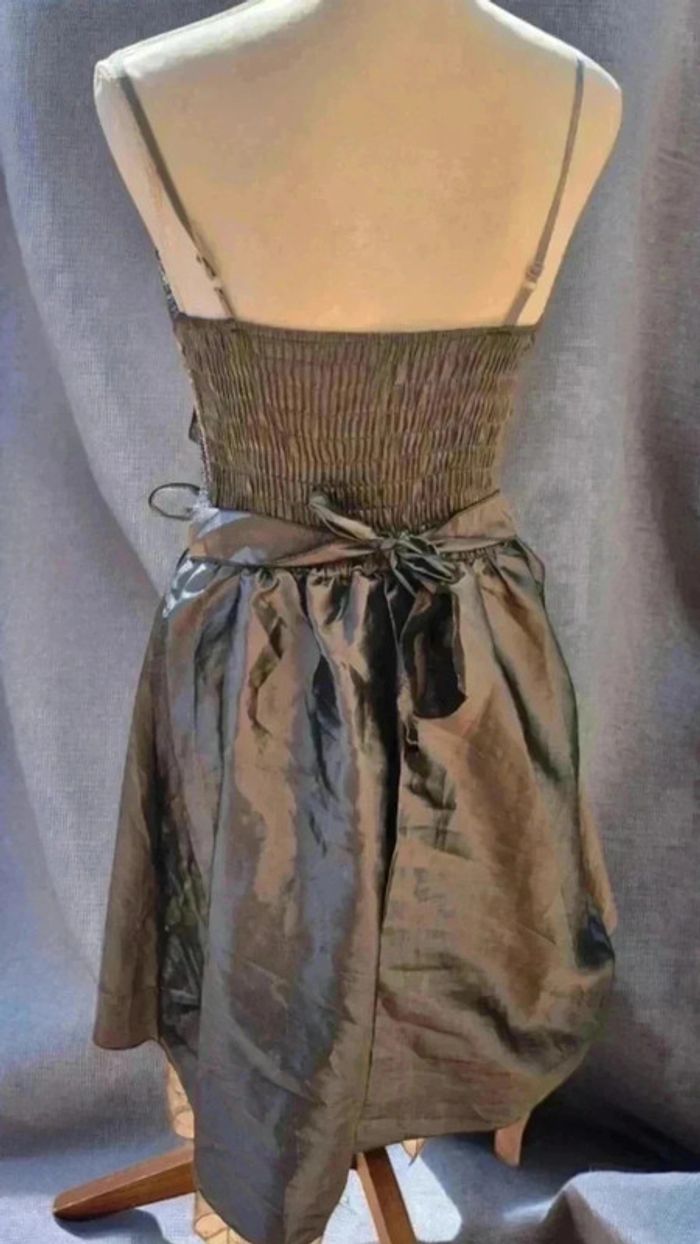 Robe grise effet satin L - photo numéro 2