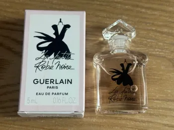 Parfum miniature neuf 5 ml guerlain la petite robe noire