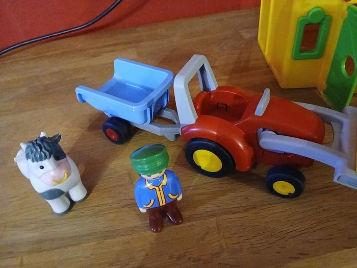 Tracteur et ferme - photo numéro 3