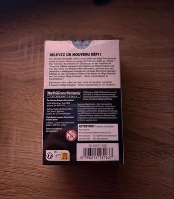 Bundle pokémon héros transcendants 