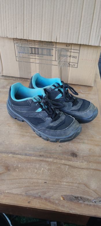 Chaussures marche Quechua t.37