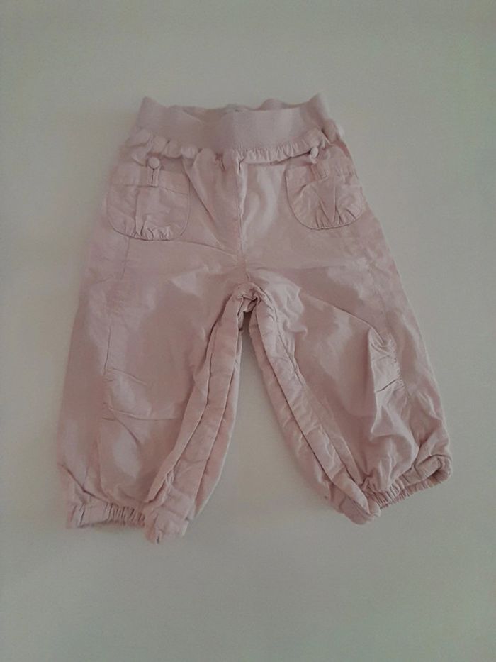 Pantalon en toile rose pâle