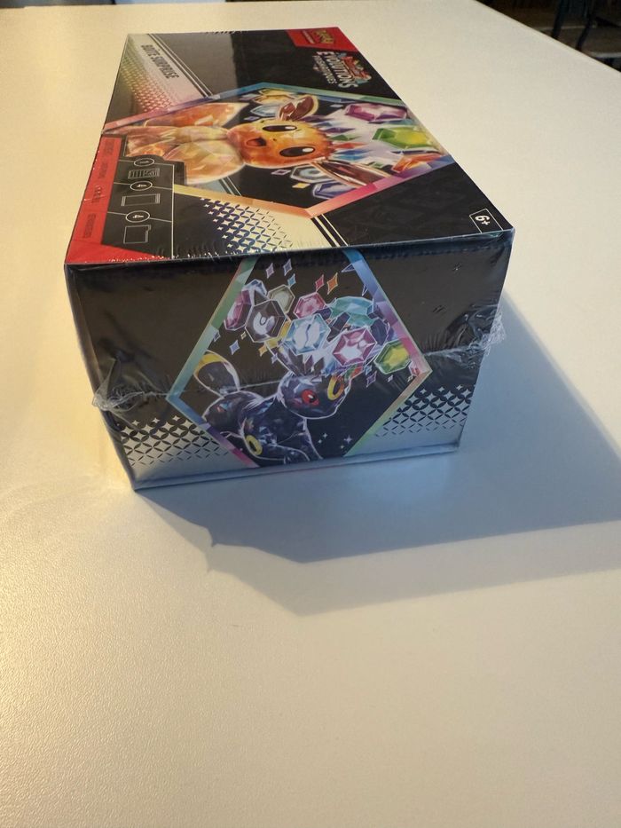 Boîte Surprise Pokémon évolution prismatiques - photo numéro 3