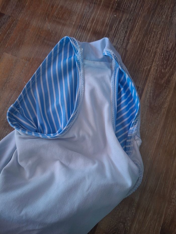 Maillot de bain
Disney - photo numéro 5
