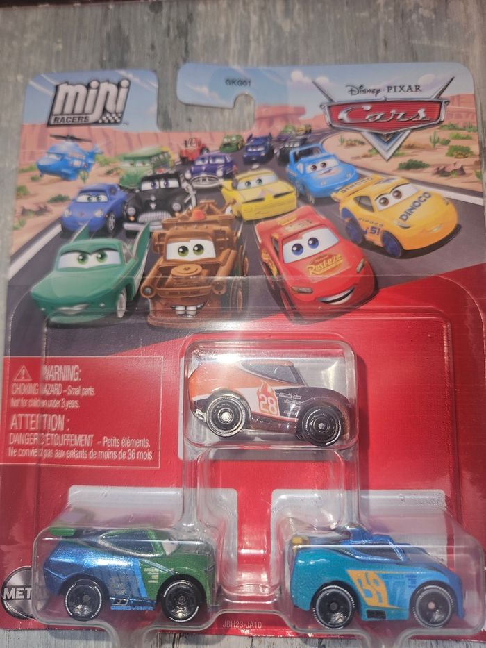 Lot 3 mini racers voitures Cars - Disney Cars Mattel metal neuf Pack 3 mini racers - photo numéro 5