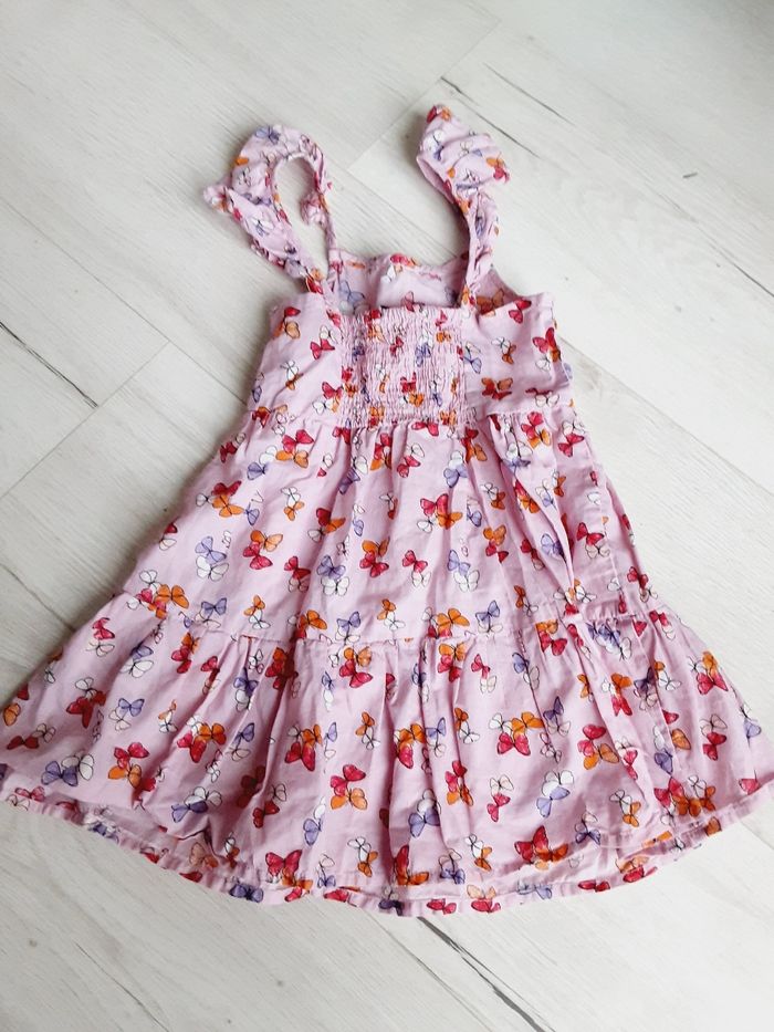 Vêtement bébé fille robe bretelles rose à papillons Primark 4 ans - photo numéro 3