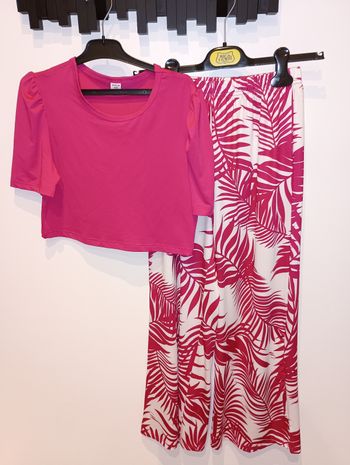 Ensemble t-shirt+ pantalon