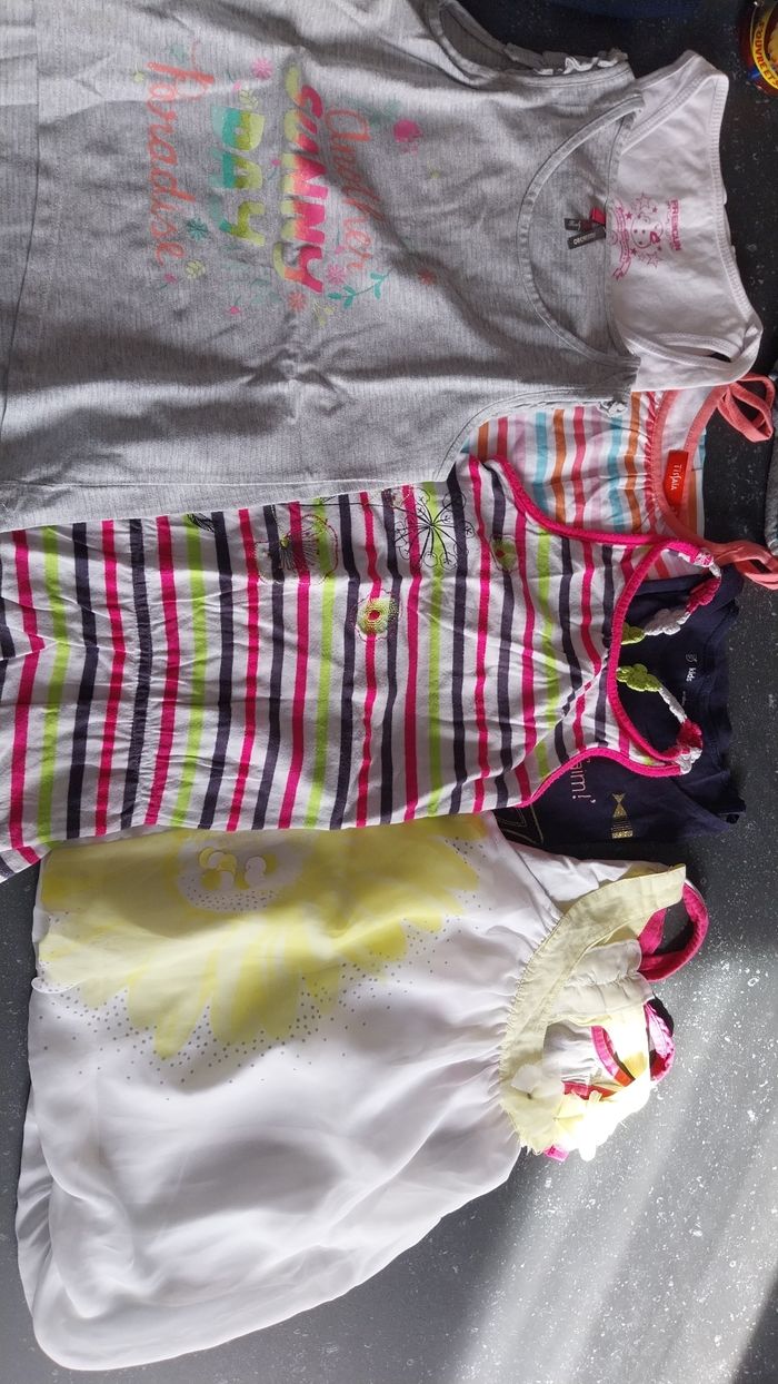 Lot de 7 débardeurs 8 ans - photo numéro 4