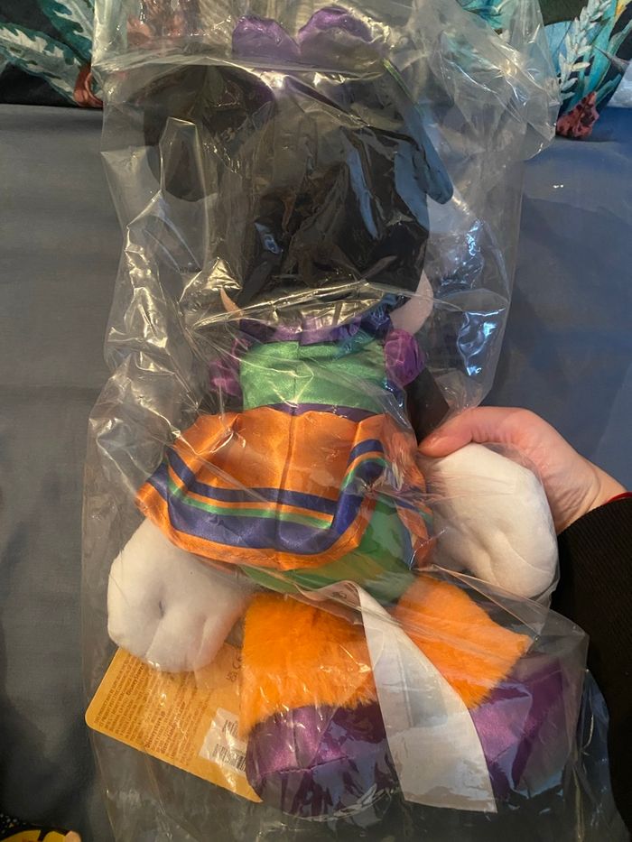 Peluche Halloween Minnie 2025 - photo numéro 3