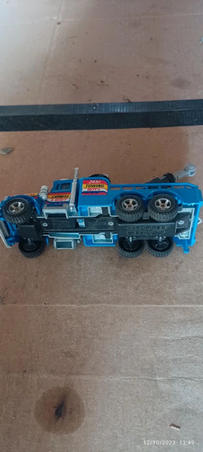 Camion Majorette Kenworth 1/47 made in France - photo numéro 7