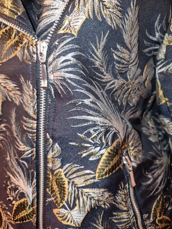 Veste brodée T36-38 - photo numéro 5