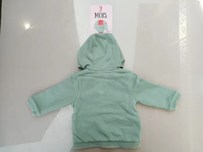Gilet 9 mois - photo numéro 2