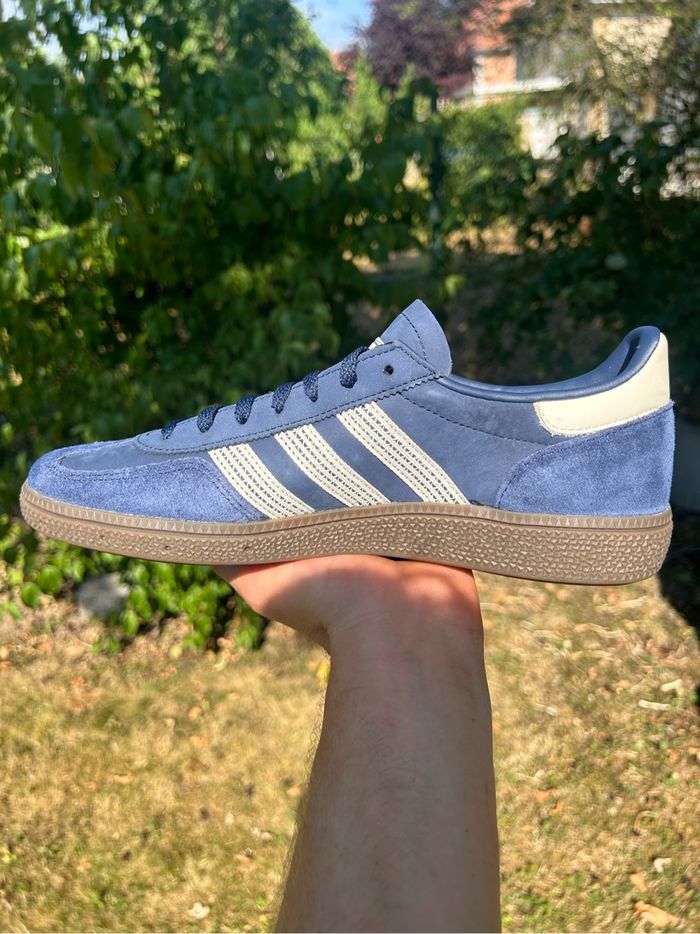 Chaussures Adidas Handball Spezial W, bleue et neuve - photo numéro 3