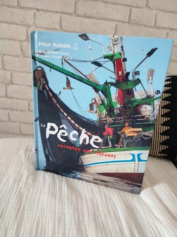 Livre la pêche expliquée aux enfants La martinière