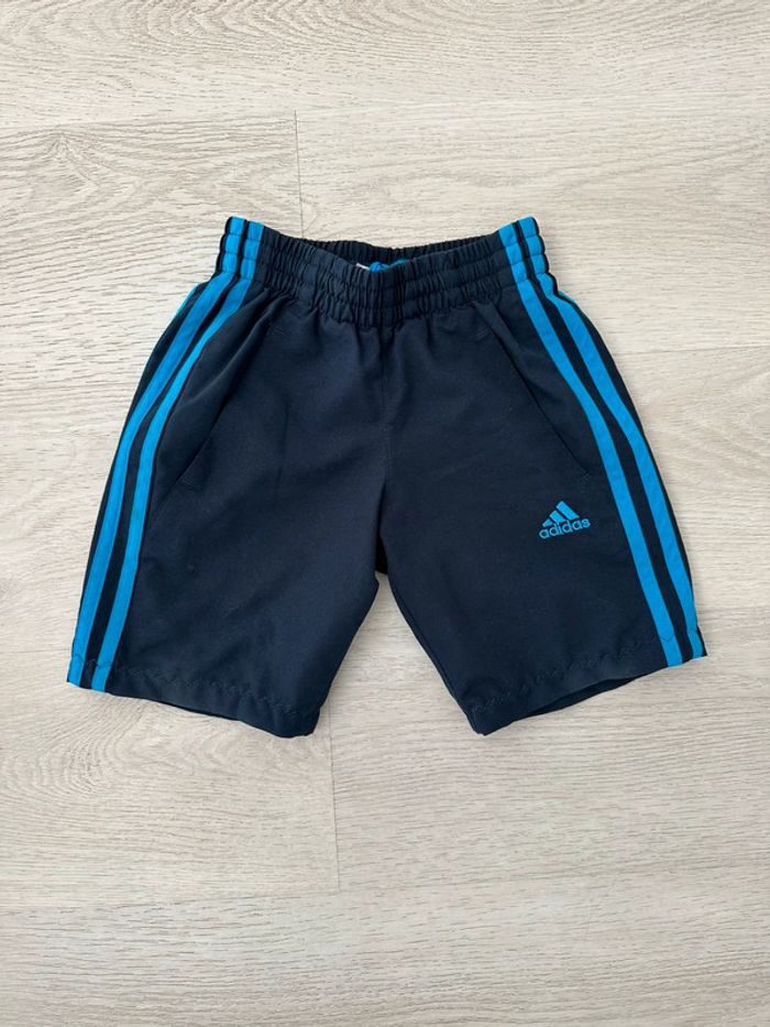 Short Adidas