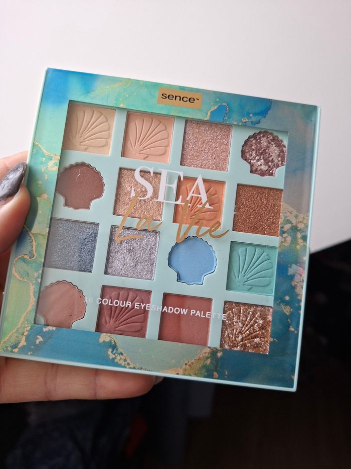 Palette maquillage neuve sence superbe