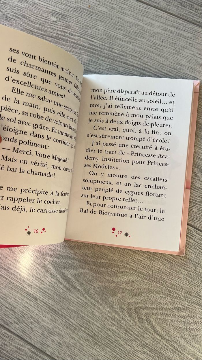 Livre bibliothèque rose princesse academy - photo numéro 2