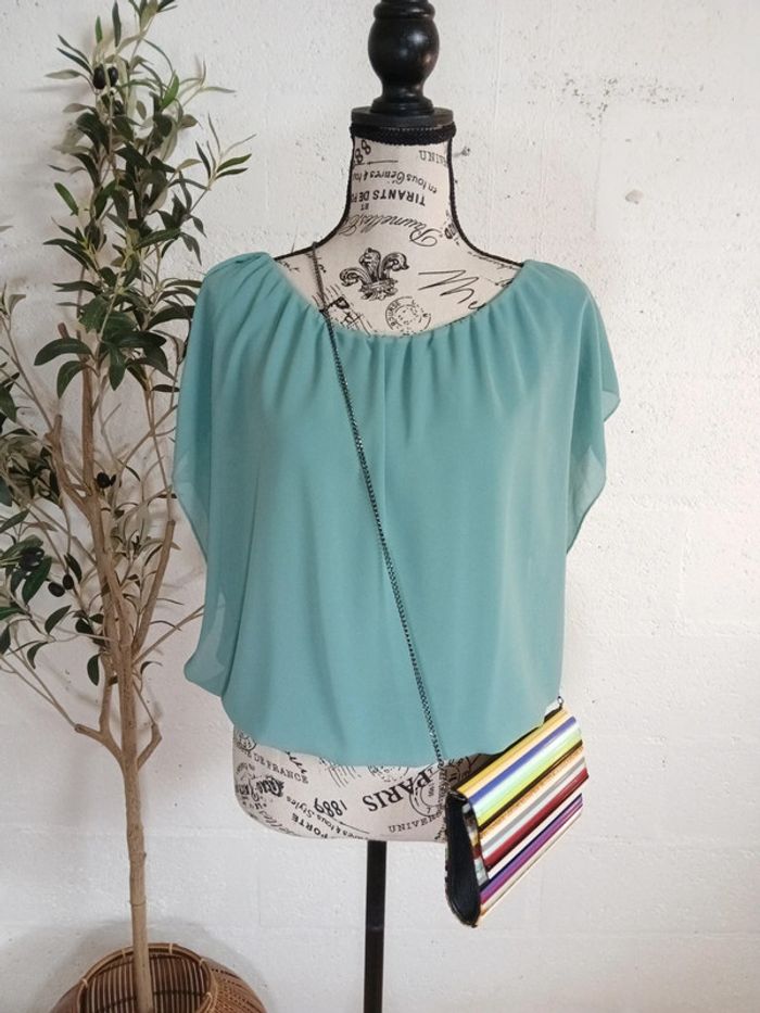 🍀 Blouse vert/ turquoise fluide taille M - photo numéro 10