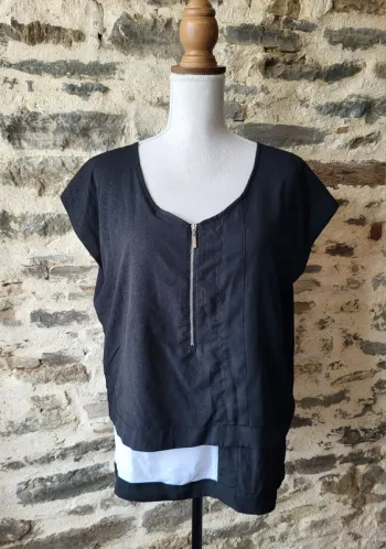 Blouse manches courtes noire et blanche Charlott' Taille 42 44