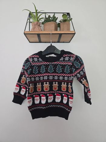 Pull Primark 6/9 mois 👦