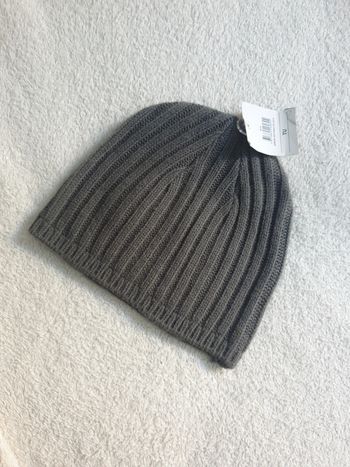 Neuf bonnet enfant gris