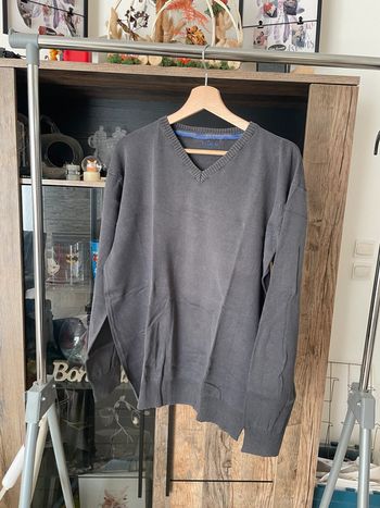 Pull col V
