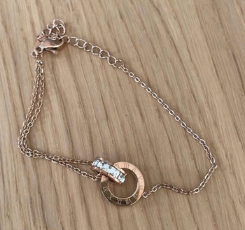 Bracelet rosé neuf