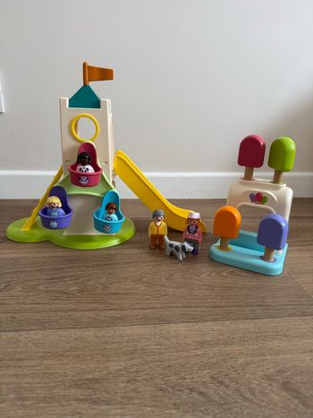 Playmobil Junior : Aire de jeux avec toboggan géant - 71703