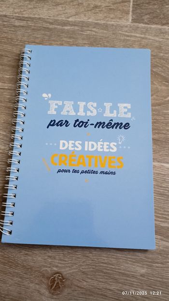 Livre d'activité Fais-Le Toi-Même
