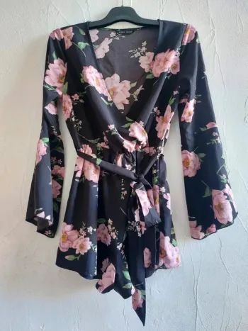 Combinaison à fleurs Taille S