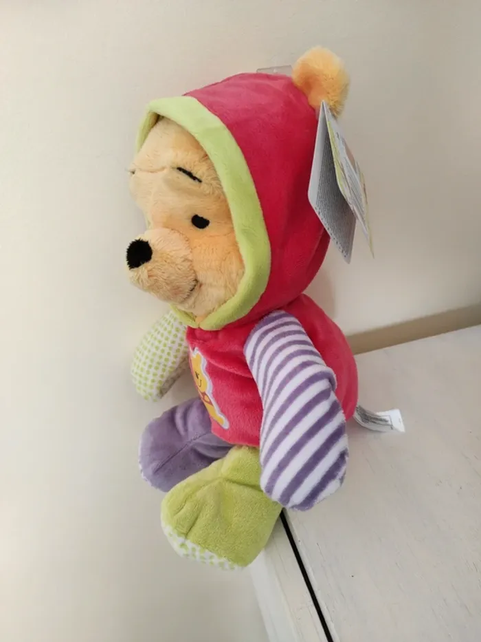 Winnie en pyjama multicolore - photo numéro 2