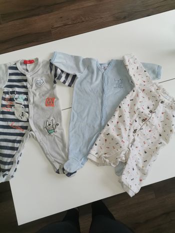 Pyjamas 3 mois
