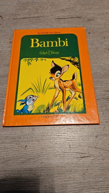 Livre pour enfant Bambi de Walt Disney, ancienne collection