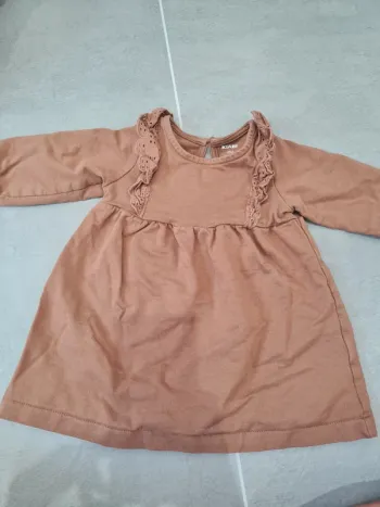 Robe 9mois kiabi