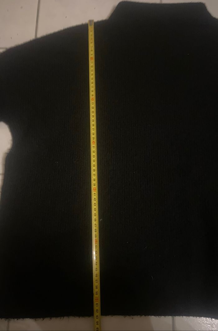 Pull en laine noir - photo numéro 4