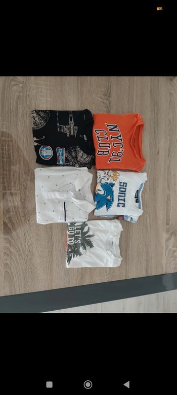 Lot 5 tee-shirts manches longues et courtes garçon 5 ans