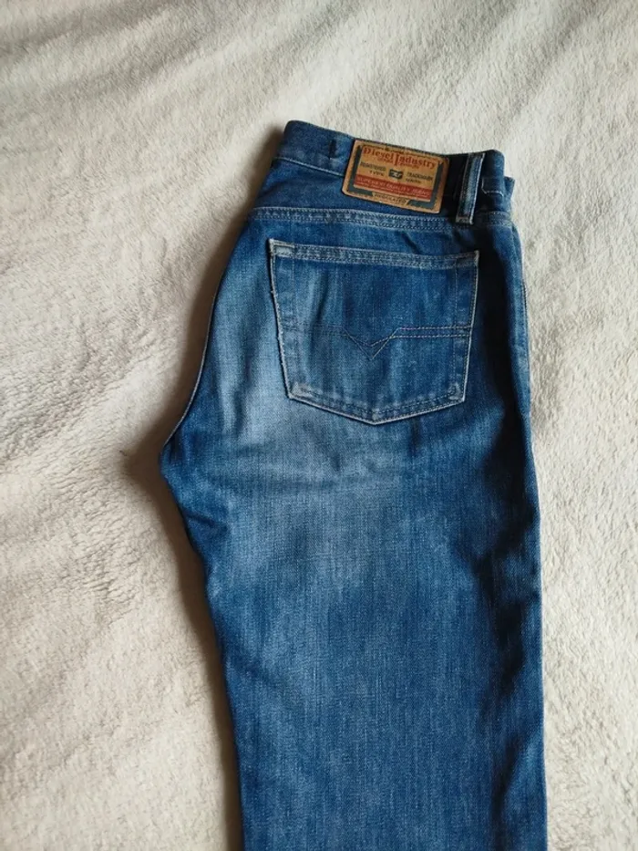 Jean femme Diesel Industry taille 25 - photo numéro 4