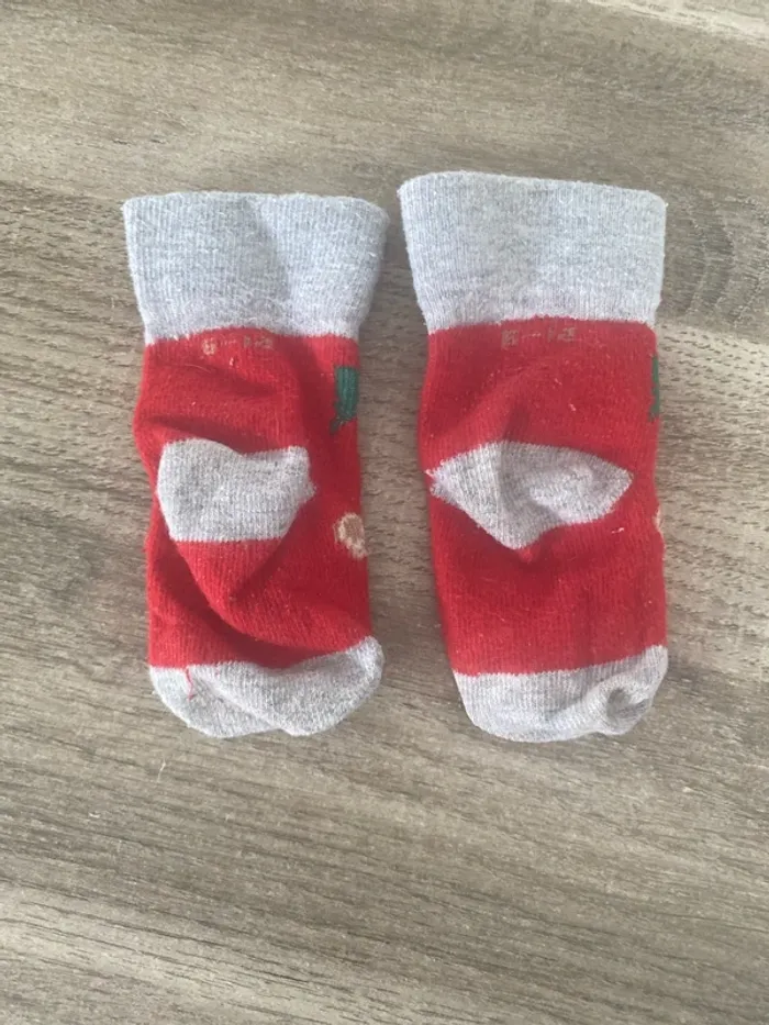 1 paire de chaussette noël (6-12 mois ) - photo numéro 2