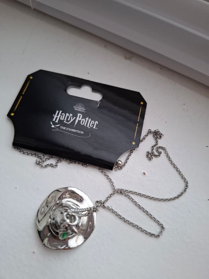 Collier Harry Potter Choipeau Serpentard - photo numéro 3