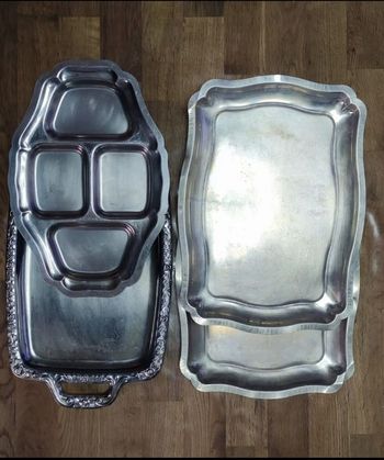 Lot de 4 plateaux métallique vintage