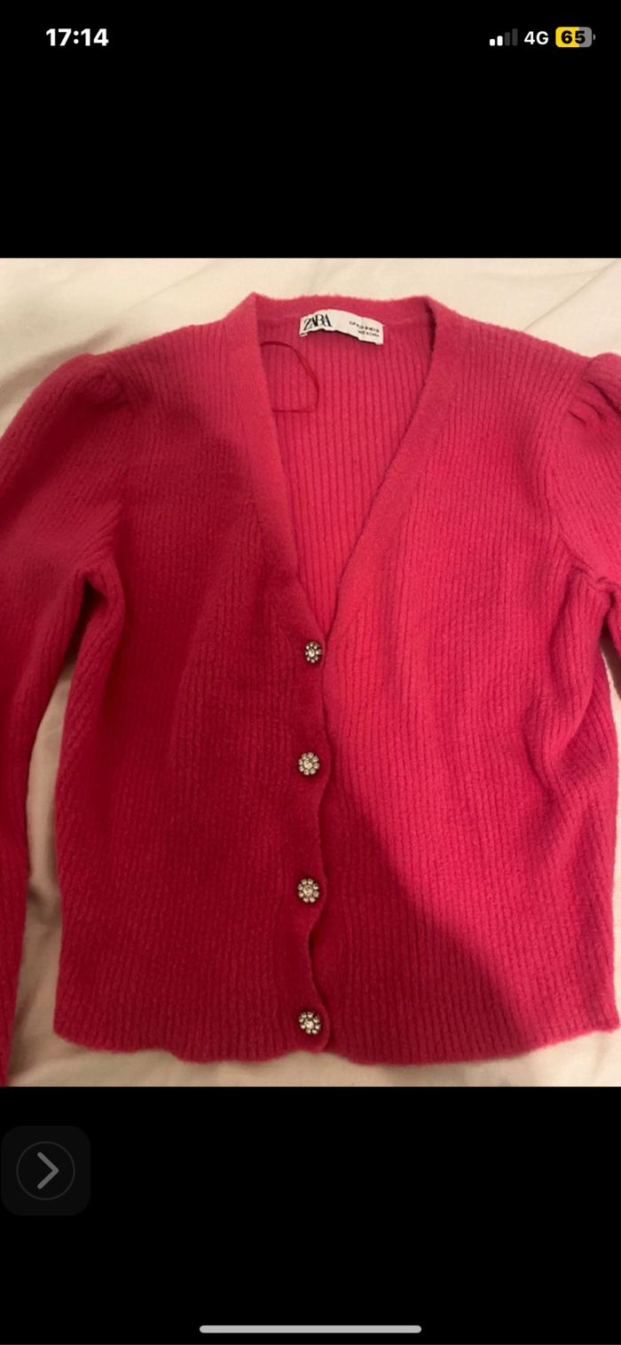 Pull gilet bouton bijoux Zara rose bonbon - photo numéro 5