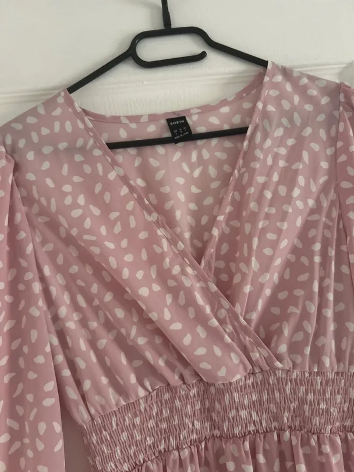 Robe rose à pois blanc - photo numéro 2